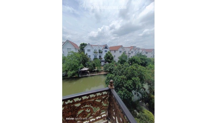 Cần chuyển nhượng biệt thự Vinhomes Riverside Long Biên, giá rất mềm mại trong nội khu, thiện chí hợp tác.