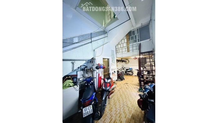 HẠ 1.3TỶ giá chào mới 18.2TỶ Mặt Tiền VIP  Đại Lộ Võ Văn Kiệt Quận5- 5tầng 101m2-Nở hậu