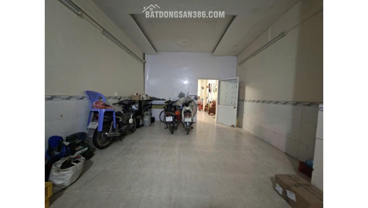 Mặt Tiền Ngay Chợ HÒA Bình Quận 5- 83m Vuông Vức 3 Tầng 4 Pn Chỉ 28 Tỷ TL