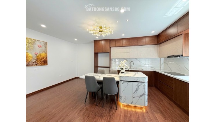 Bán nhà Giải Phóng, Hoàng Mai, Lô góc, ô tô, Thang Máy, Kinh doanh, 73m2, 20.8 tỷ(CTL)