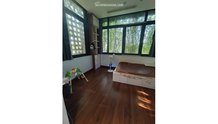 Cần bán sớm biệt thự villa mặt phố Vĩnh Hoàng - Vĩnh Hưng, giá tốt cho nhà đầu tư.