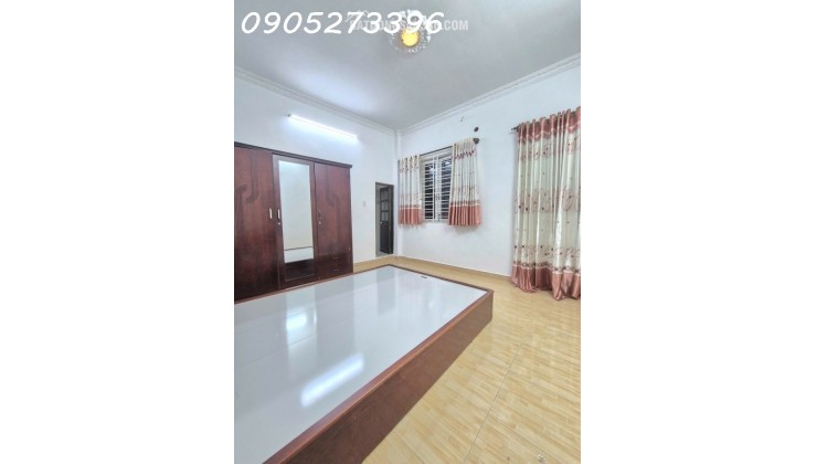 NHỈNH 4 TỶ - CÓ NHÀ LUỸ BÁN BÍCH - GẦN ĐẦM SEN - 37m2 (4.2/4.6x9) - 2 TẦNG - CÁCH HẺM XE TẢI 3 CĂN NHÀ