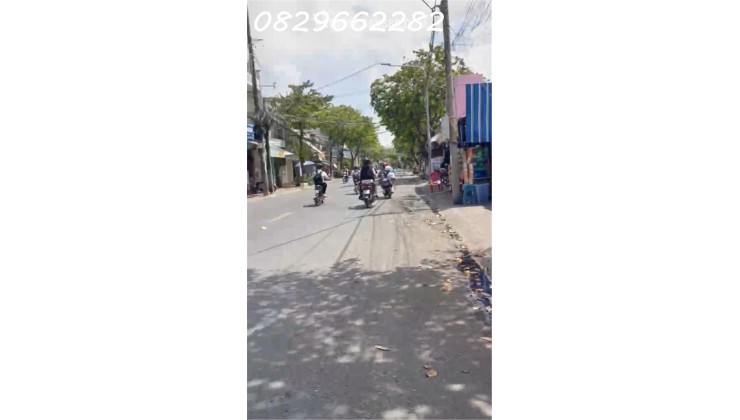 Bán Nhà Mặt Phố Trần Phú, P1, TP Sa Đéc, ĐT. DT 29m2, 3 Lầu, 2PN, Hướng Nam. Sổ Đỏ. Giá 3.9 Tỷ.