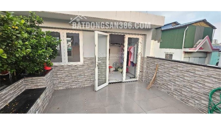 VỊ TRÍ ĐẸP BÀ HẠT Q10-SÁT MẶT TIỀN-Căn Góc 2 Mặt Hẻm 5 TẦNG Ngang Bự 5.3m, nội thất cao cấp Chỉ 8.X Tỷ