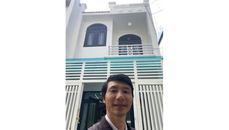 NHÀ 2 TẦNG – XE HƠI TỚI NHÀ - GẦN BẾN XE BUÝT HIỆP THÀNH, CHỢ GIÃN DÂN - QUẬN 12.