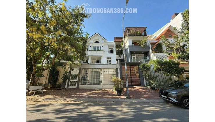  BIỆT THỰ NAM LONG TRẦN TRỌNG CUNG – QUẬN 7 