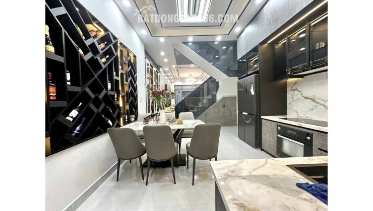  BÁN NHÀ QUẬN 7 – KẾ Phú Mỹ Hưng  XE HƠI SÁT CỬA 