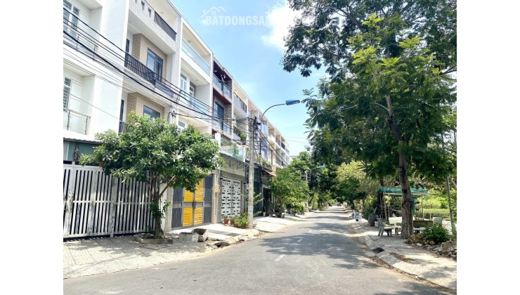 Bán nhà KDC Phú Lợi Q.8 - (5x20) Nhà 4PN 4 tầng sân thượng trước sau - Chỉ (8tỷ) hơn xíu