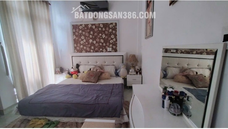  HÀNG HIẾM - NHÀ PHỐ HUỲNH TẤN PHÁT, PHÚ THUẬN, QUẬN 7 - 6,2 TỶ 