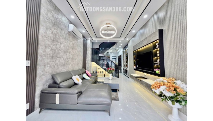  NHÀ QUẬN 7 GIÁP PHÚ MỸ HƯNG - HẺM XE HƠI HUỲNH TẤN PHÁT - 4M ×16M - FULL NỘI THẤT - 7,99 TỶ 