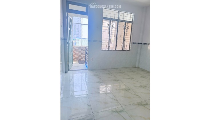 CÁCH 1 CĂN RA MẶT TIỀN LŨY BÁN BÍCH – 4X13 M2, SỔ A4 – 3 TẤM BTCT – CHỈ 5.2 TỶ