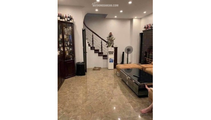 Bán nhà lô góc Linh Quang 42m² – 4 tầng – 5 phòng – cách ô tô 30m – 12.2 tỷ