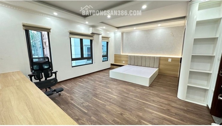 Bán nhà Vũ Tông Phan, Thanh Xuân, Gara Ô tô, Kinh doanh, Thang máy, 48m2, 17.5 tỷ