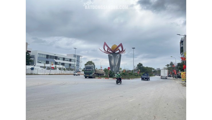 BÁN ĐẤT TẶNG NHÀ TẠI KHÊ NỮ NGUYÊN KHÊ SIÊU HIẾM TÀI CHÍNH CÔNG NHÂN - NHÀ 1 TẦNG SẴN Ở - GẦN KHU CÔNG NGHIỆP NGUYÊN KHÊ NHỈNH 3 TỶ