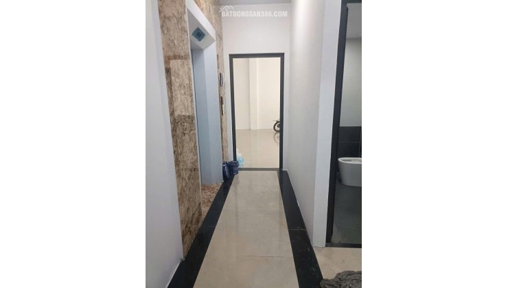 CẦU GIẤY - TRẦN THÁI TÔNG - 150M2 - 9 TẦNG - MT 9M - GIÁ 115 TỶ - HÀNG XÓM ĐSQ MỸ - MẶT PHỐ VIP - VỈA HÈ ĐÁ BÓNG