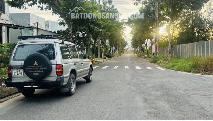 BIỂN TÂN TRÀ, NGŨ HÀNH SƠN - 100M - Đ7M5, LỀ 4M - MT Đ.THÉP MỚI