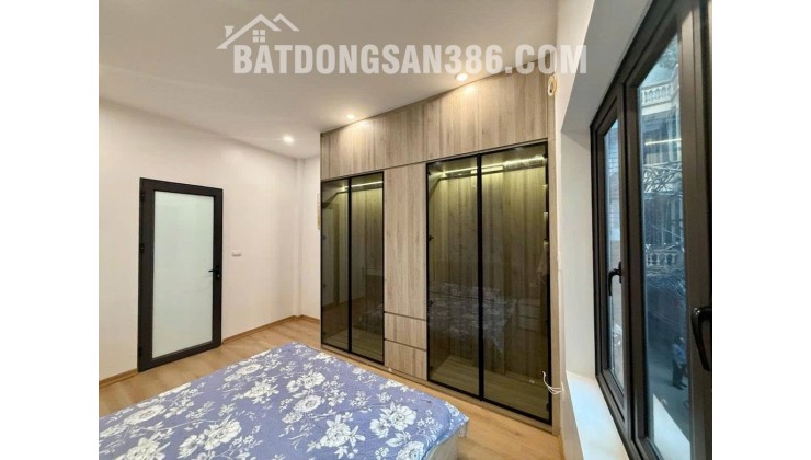 Bán nhà Vũ Tông Phan, Thanh Xuân, Gara ô tô, Kinh doanh, 42m2, 11.8 tỷ