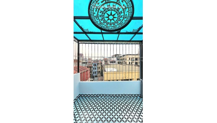 Bán nhà Hoàng Văn Thái, Phân lô, gần phố, nở hậu, 5T thang máy, 36m2, 10.8 tỷ