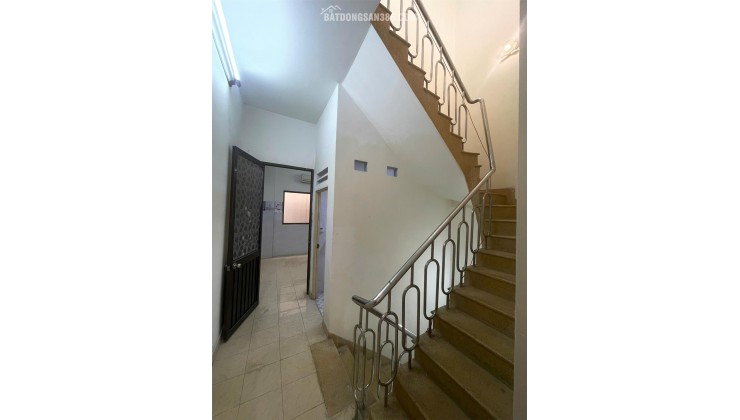 NHÀ HẺM XH QUẬN 5- 3 Tầng 3Pn Cn.47m Ngay Nguyễn Trãi Thông Phan Văn Trị Gía 7Tỷ55 TL