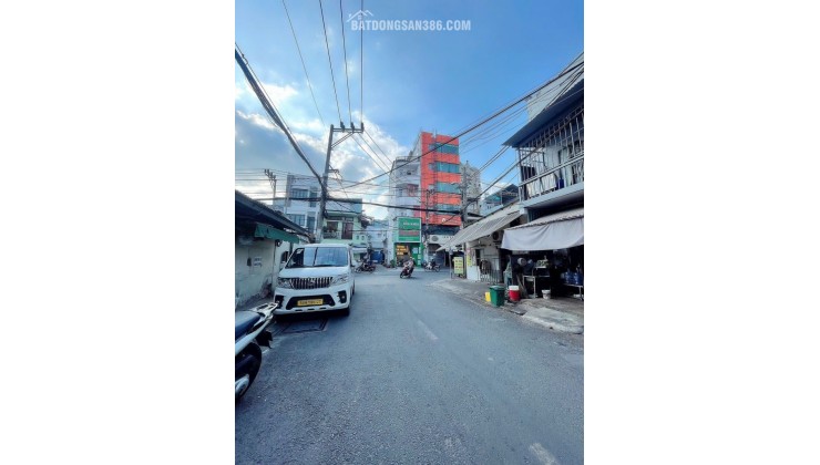 Nhà mặt tiền giáp chợ Tân Hương, 2T, TP đang cho thuê, giá nhỉnh 2 tỷ