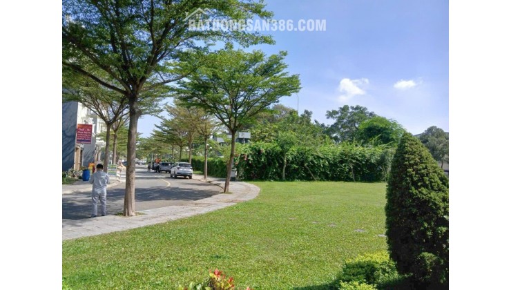 Sổ sẵn, Nhà Phố Icon Central Phường Dĩ An – Khu Đông TP.HCM