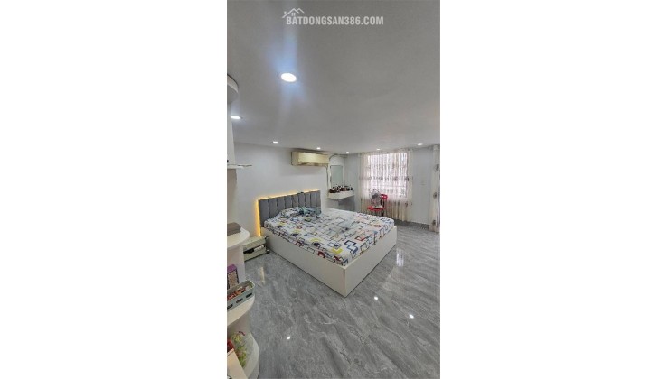 Nhà đẹp - hẻm thông - Giá rẻ - full nội thất - TT Nhà Bè - chỉ 4ti...