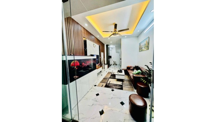 NHÀ LÔ GÓC ĐẸP KENG ĐÓN TẾT - FULL NỘI THẤT - CỔ NHUẾ