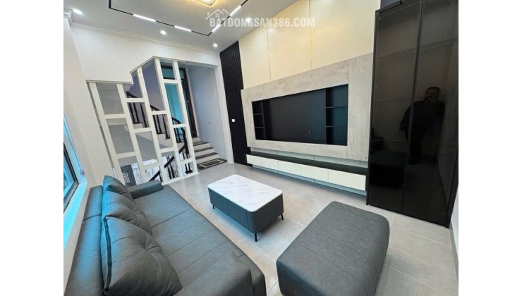 NGUYỄN CÔNG TRỨ HÀ ĐÔNG-OTO ĐỖ CỬA- LÔ GÓC- 10,2 TỶ