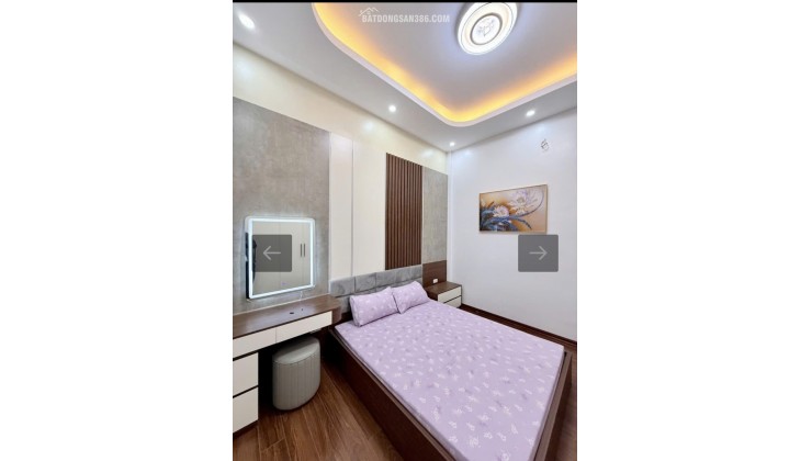 Trường Chinh  48M² – 4 TẦNG – MT 3.7M  LÔ GÓC – Ô TÔ ĐỖ CỬA  14.5 TỶ