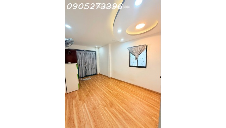 NGAY CMT8 - PHẠM VĂN HAI, 33M2 2 TẦNG 2PN LÔ GÓC CỰC THOÁNG, NỞ HẬU HOÀN CÔNG ĐỦ, CHÀO CHỈ 4.1 TỶ TL