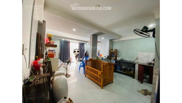 HIẾM!! NHÀ QUẬN 10 - KHÔNG LG QH - Cách Mạng Tháng Tám - 5.2X10m (52.2m2), 2 tầng - Chỉ Nhỉn 6 tỷ