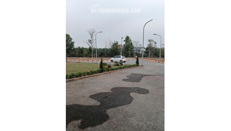 Bán đất Đồng Trạng, Hòa Lạc DT100m, full thổ cư, giá chỉ nhỉnh 2tỷ, nằm sát tổ hợp ĐH Quốc Gia, FPT