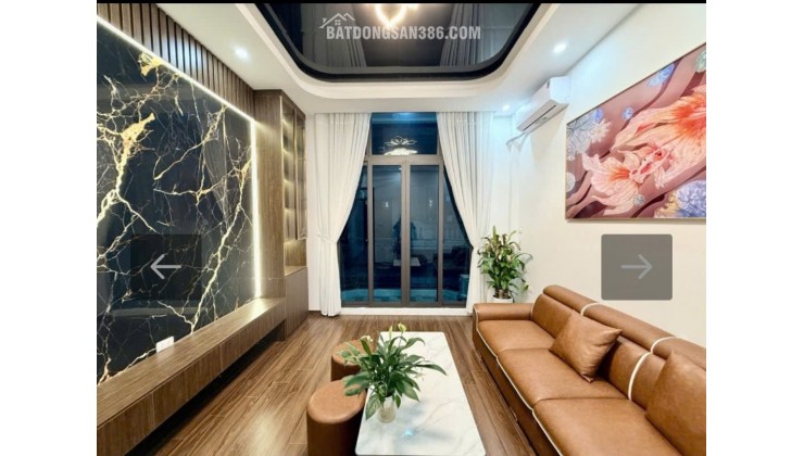 Trường Chinh  48M² – 4 TẦNG – MT 3.7M  LÔ GÓC – Ô TÔ ĐỖ CỬA  14.5 TỶ