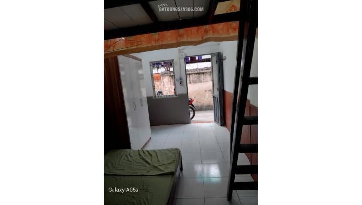 Cho thuê phòng ngõ 82 Yên Lãng, có gác xép giá 4 triệu