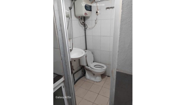 Cho thuê phòng ngõ 82 Yên Lãng, có gác xép giá 4 triệu