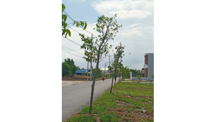 Tiền mặt là giấy – Đất mặt tiền là kim cương - Điểm đến vàng