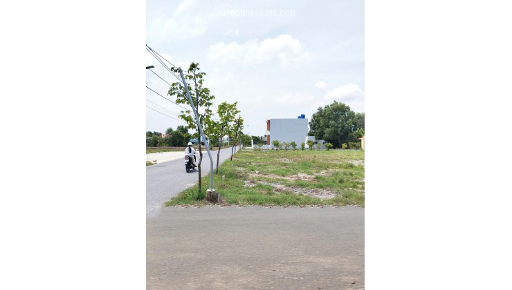 NẾU BẠN ĐANG TÌM MỘT LÔ ĐẤT CÓ THỂ Ở – BUÔN BÁN – GIỮ TIỀN NGAY LẬP TỨC