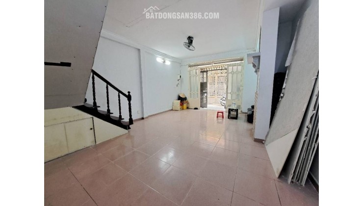 Nhà ngay sân bay Tân Sơn Nhất – Hẻm thông tứ hướng – Ở ngay đón Tết