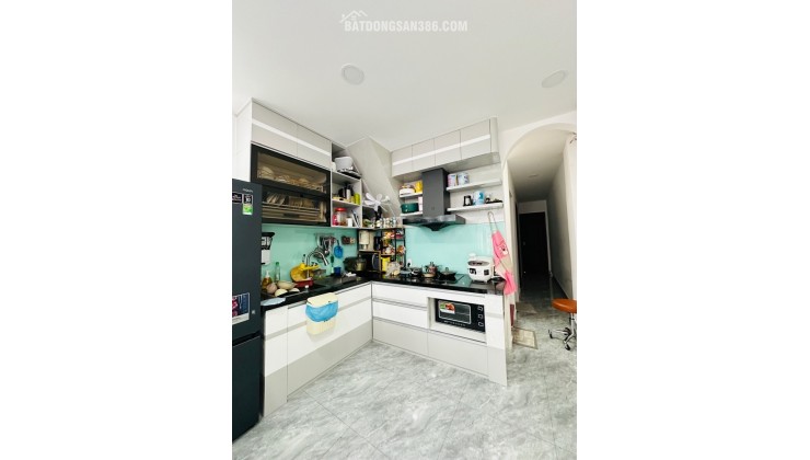 Bán nhà 71m² – 3PN – có 2PN dưới trệt – Xô Viết Nghệ Tĩnh P17 Bình Thạnh