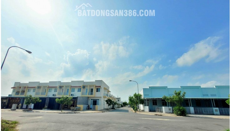 Đừng thuê nhà nữa - 439 triệu sở hữu nhà phố ngay hôm nay