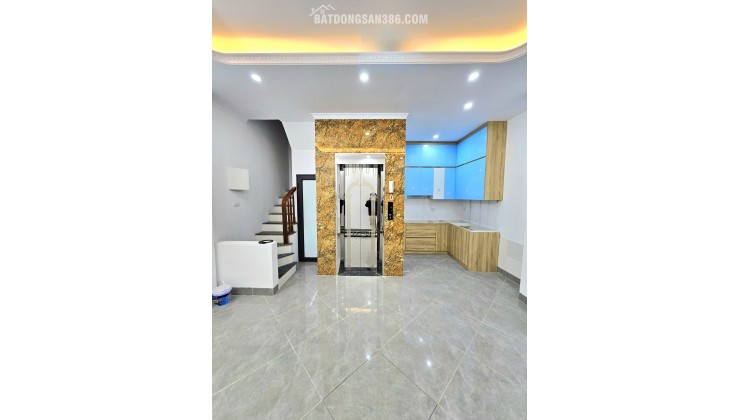 Nhà đẹp Cầu Diễn, THANG MÁY - LÔ GÓC - 4 NGỦ ĐỦ NỘI THẤT