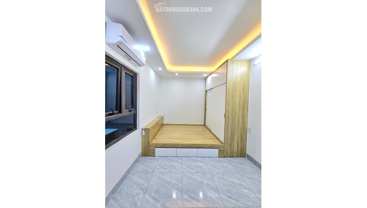 Nhà đẹp Cầu Diễn, THANG MÁY - LÔ GÓC - 4 NGỦ ĐỦ NỘI THẤT