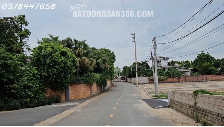 VIEW HỒ, LÕI CNC, ĐỐI DIỆN ĐH FPT, ĐHQG, CÁCH METRO 500M, Ô TÔ TRÁNH, 127M2, MT7,