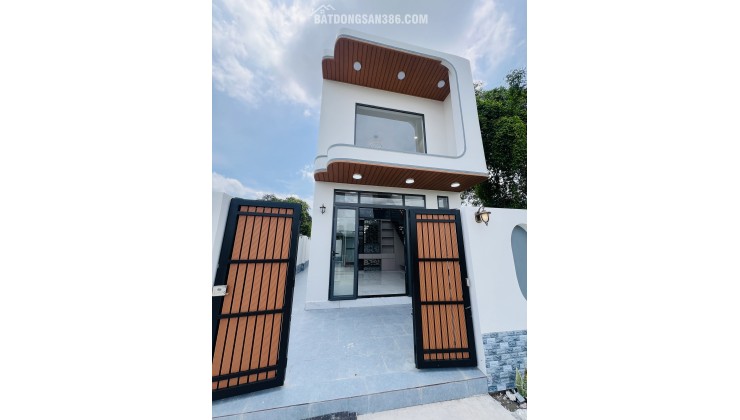 ANH CHỊ NÀO CHỐT TẶNG LIỀN 1 CHỈ VÀNG CHO MÌNH LUÔN Ạ