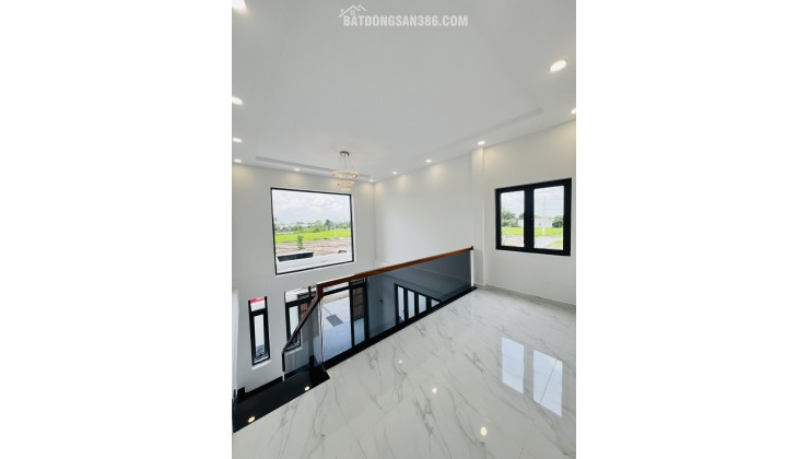 ANH CHỊ NÀO CHỐT TẶNG LIỀN 1 CHỈ VÀNG CHO MÌNH LUÔN Ạ