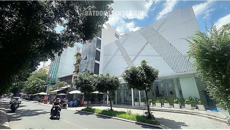 BÁN SIÊU PHẨM TÒA NHÀ 7 TẦNG Đ.NGÔ THỜI NHIỆM, QUẬN 3 - DÒNG TIỀN - DÒNG TIỀN ĐỀU 300TR/TH * LIÊN HỆ GIANG GIANG: 093.86.76.685