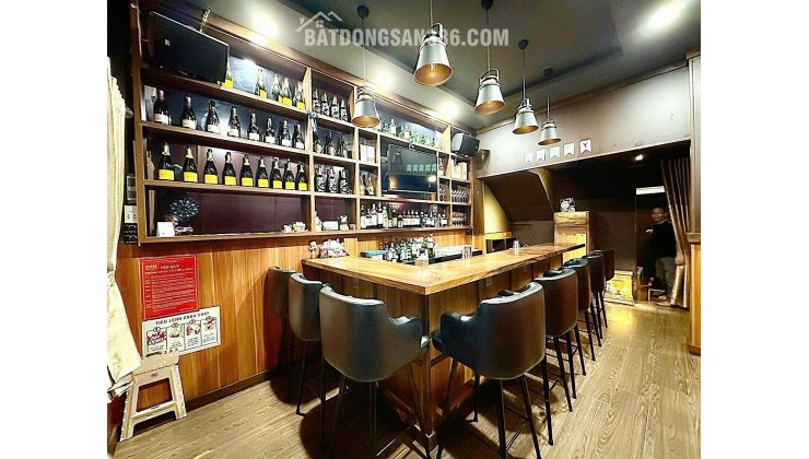 BÁN NHÀ 4 TẦNG HXH Đ.LÊ THÁNH TÔN, BÊN NGHÉ, QUẬN 1 - DT 42M2 - KHU VIP PHỐ NHẬT NỔI TIẾNG - SẴN HDT 30TR/TH - GIANG GIANG:0938676685