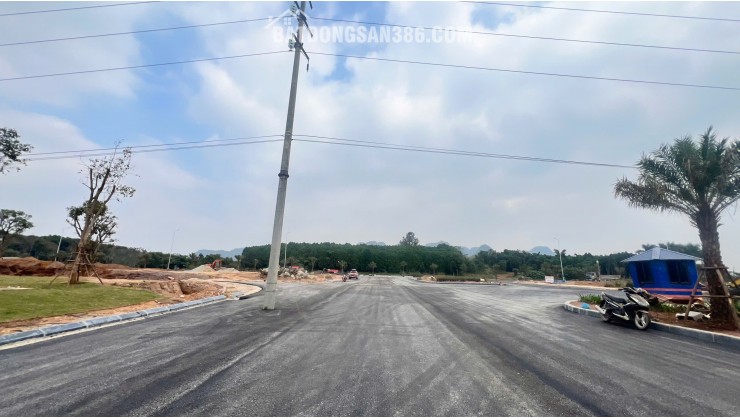 Utopia Hòa Bình – Chỗ trú ẩn hợp pháp cho người đã quá tải với Hà Nội