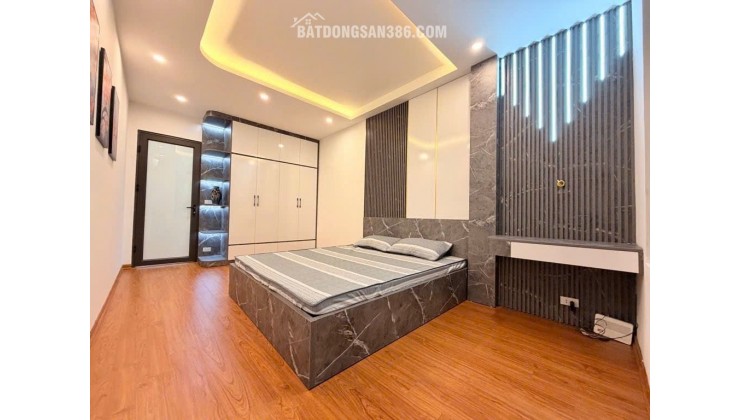 Bán nhà Giáp Nhị – 33m – 5 tầng – 2 mặt thoáng vĩnh viễn – gần ô tô – giá 7.79 tỷ (có thương lượng)