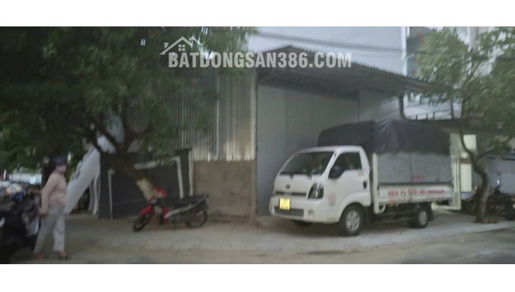  LÔ GÓC , THOÁNG ĐẸP
 VỊ TRÍ TOÀN KHÁCH TÂY SONG SONG DƯƠNG ĐÌNH NGHỆ 